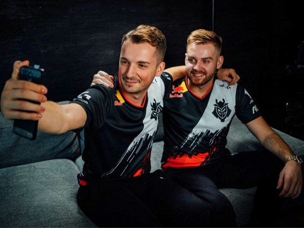 朱开问Daeny什么时候会有定论，爱笑透漏：明天吧，明后天，快了